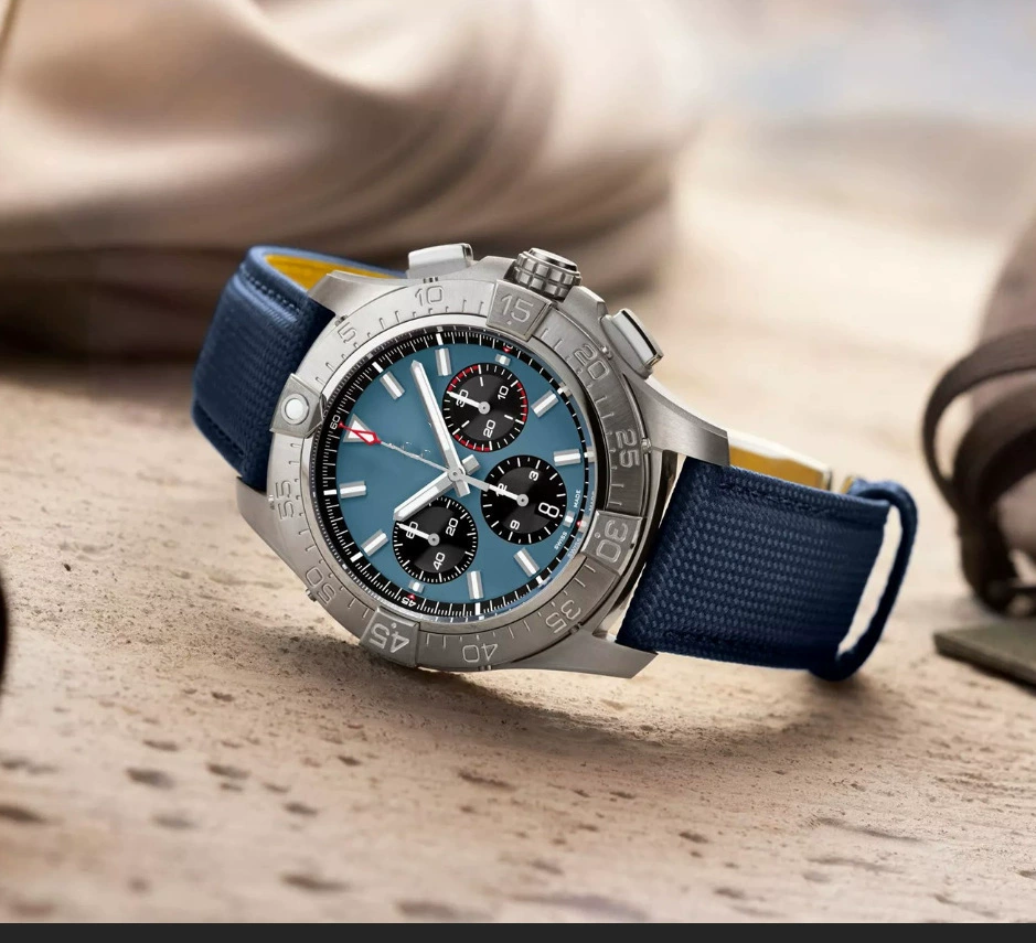 Breitling Avenger 4